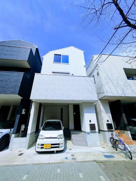 横浜市神奈川区栗田谷の貸家