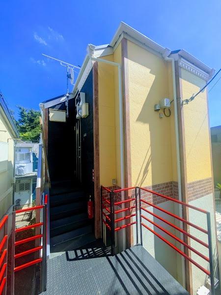 横浜市西区戸部町１丁目のアパート