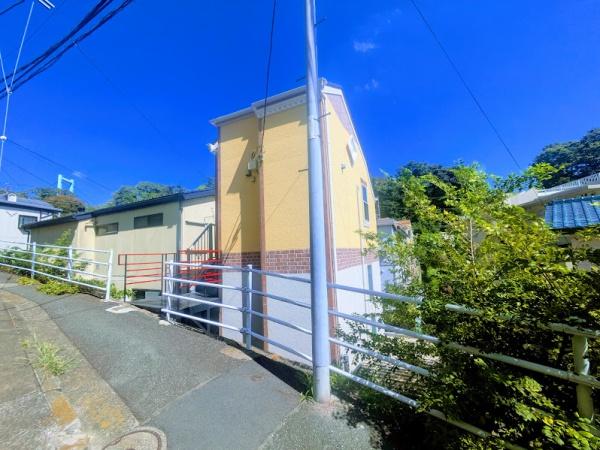 横浜市西区戸部町１丁目のアパート