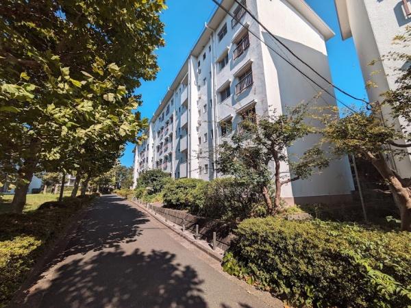 横浜市神奈川区三ツ沢下町のマンション