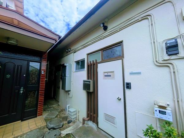 横浜市保土ケ谷区峰沢町のテラスハウス