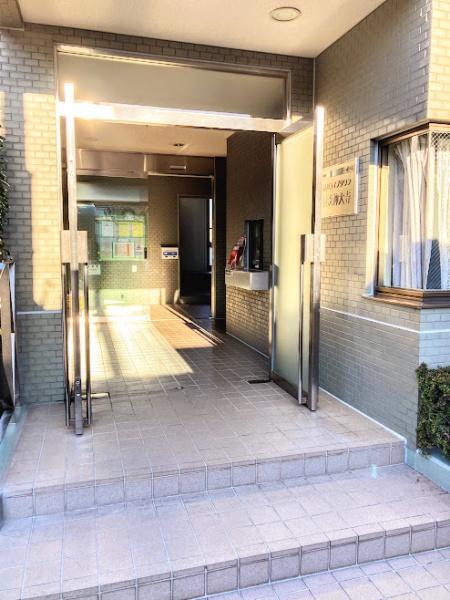 横浜市神奈川区神大寺１丁目のマンション