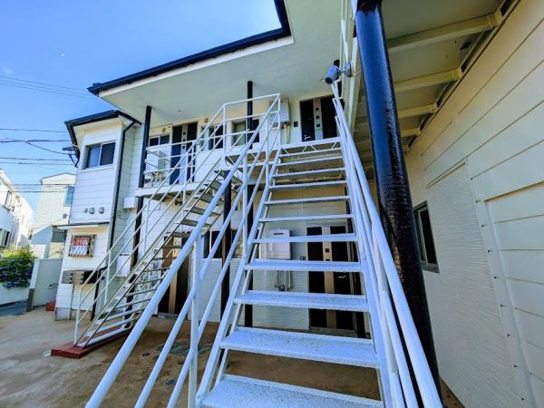 横浜市保土ケ谷区鎌谷町のアパート