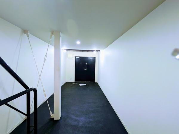 横浜市西区戸部町１丁目のテラスハウス