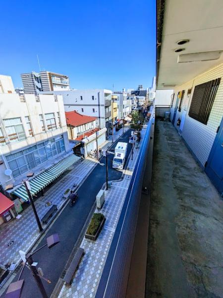 横浜市西区久保町の事務所