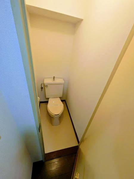 横浜市西区久保町の事務所
