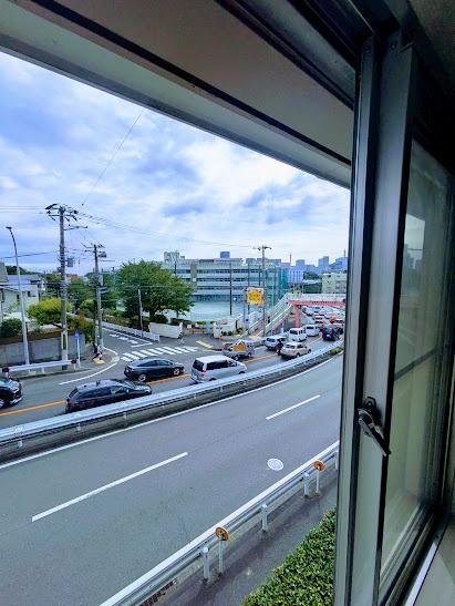 横浜市西区北軽井沢のテラスハウス