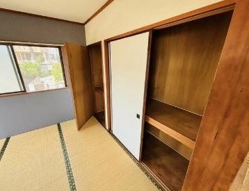横浜市南区清水ケ丘のマンション