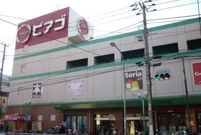 横浜市神奈川区子安通３丁目の貸家(ピアゴ大口店)