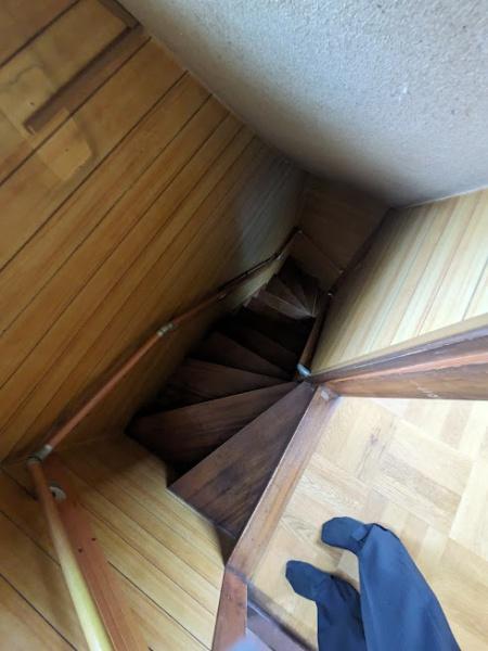 横浜市中区山元町２丁目の貸家