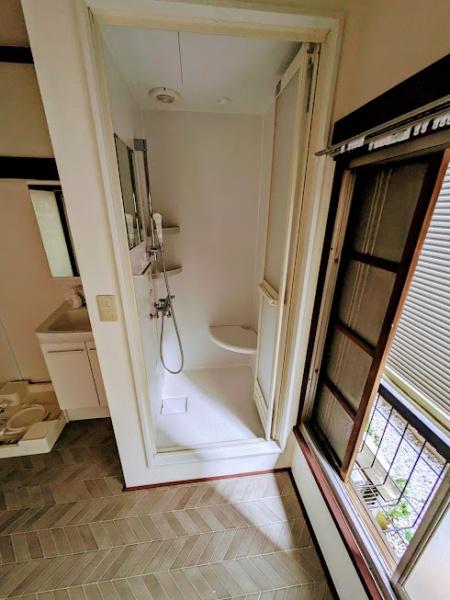 横浜市中区山元町２丁目の貸家