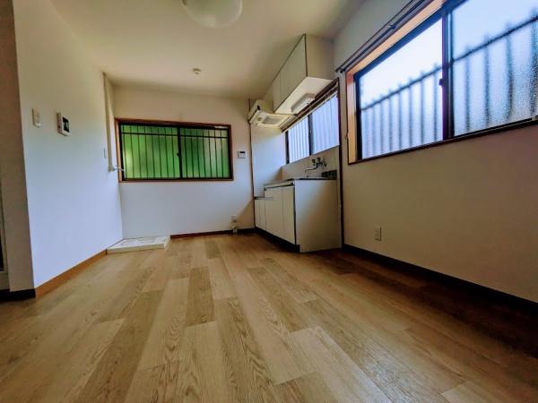 横浜市西区浅間台のテラスハウス