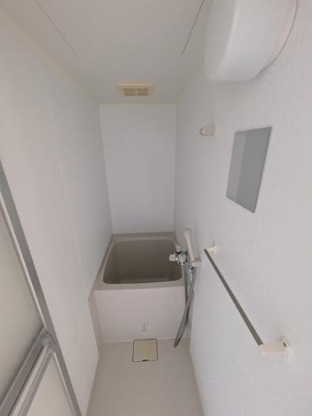 横浜市西区浅間台のテラスハウス