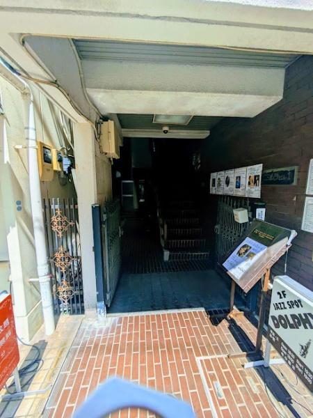 横浜市中区宮川町２丁目のマンション