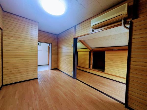 横浜市南区永田南２丁目のテラスハウス