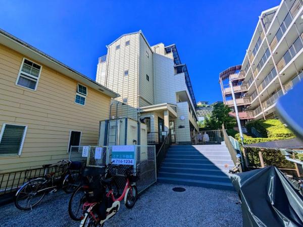 横浜市南区南太田３丁目のマンション