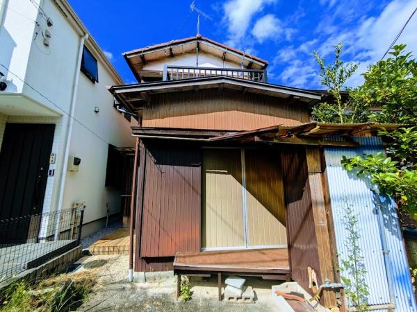 横浜市南区永田山王台の貸家