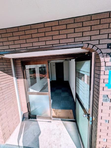 横浜市西区久保町の事務所