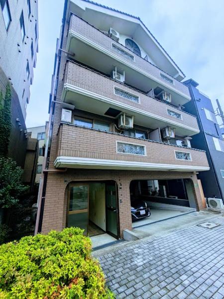 横浜市西区久保町の事務所