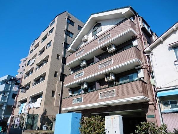 横浜市西区久保町の事務所