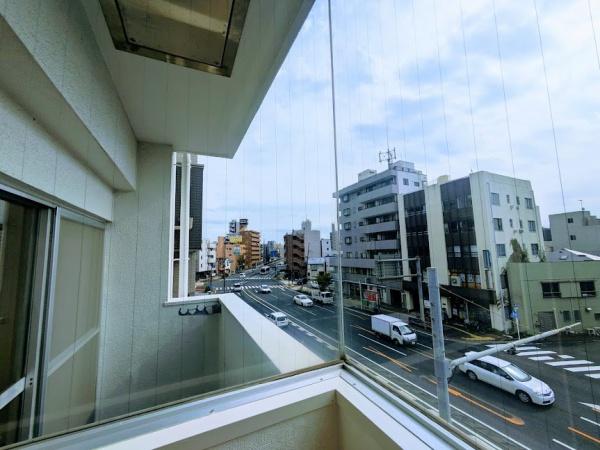 横浜市西区浅間町５丁目のマンション
