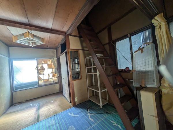 横浜市西区中央２丁目の店舗（建物一部）
