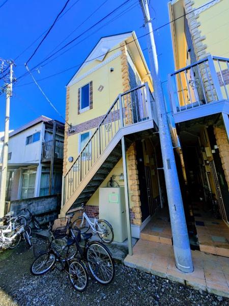 横浜市鶴見区下末吉２丁目の事務所
