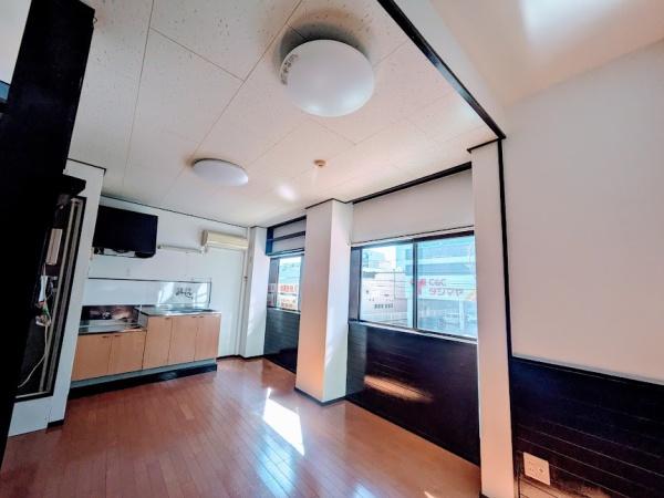 横浜市神奈川区六角橋６丁目のマンション