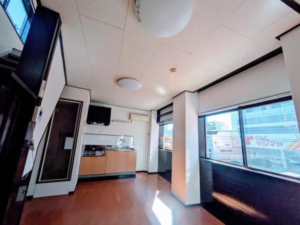 横浜市神奈川区六角橋６丁目のマンション