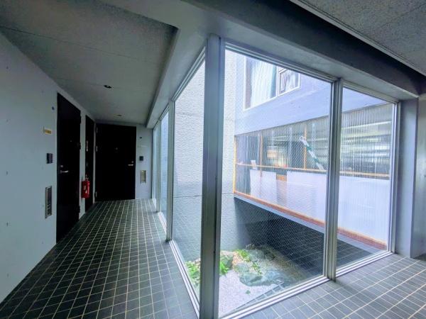 横浜市神奈川区沢渡のマンション