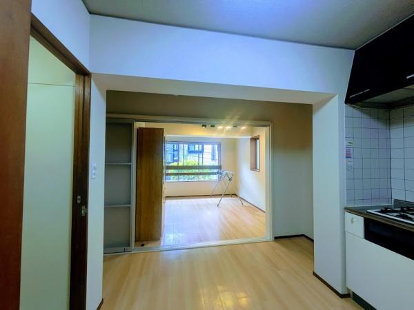 横浜市神奈川区沢渡のマンション