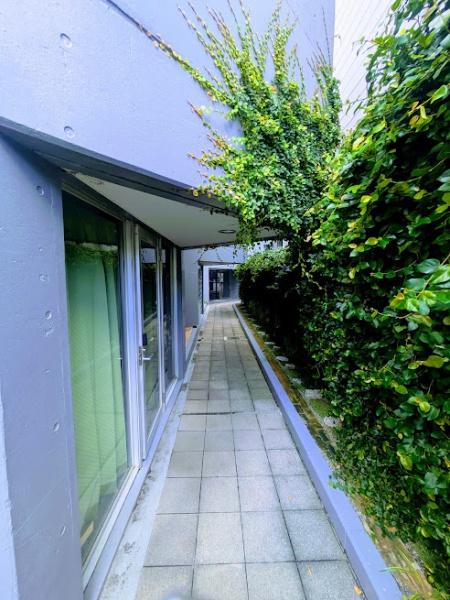 横浜市神奈川区沢渡のマンション