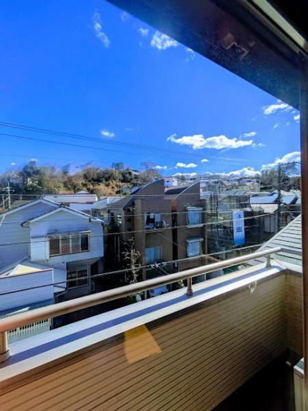 横浜市西区久保町の貸家