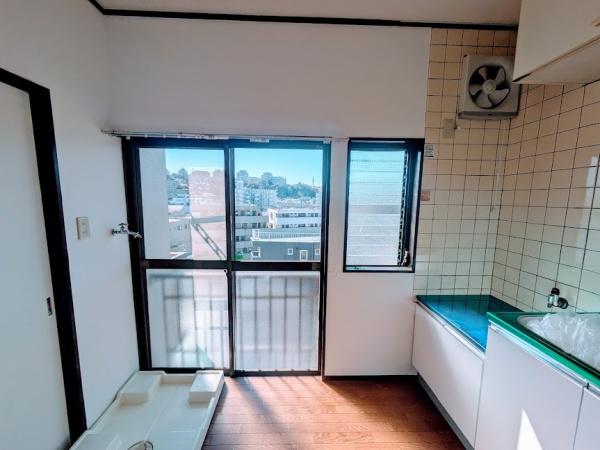 横浜市保土ケ谷区峰岡町２丁目のアパート