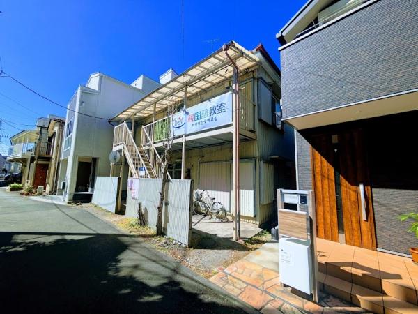 横浜市保土ケ谷区西久保町のアパート