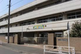 横浜市神奈川区子安通2丁目のマンション(横浜市立浦島丘中学校)