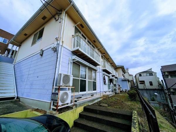 横浜市神奈川区三ツ沢中町のアパート