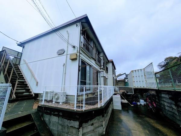 横浜市西区久保町のアパート