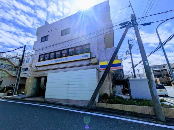 横浜市神奈川区入江２丁目のマンション