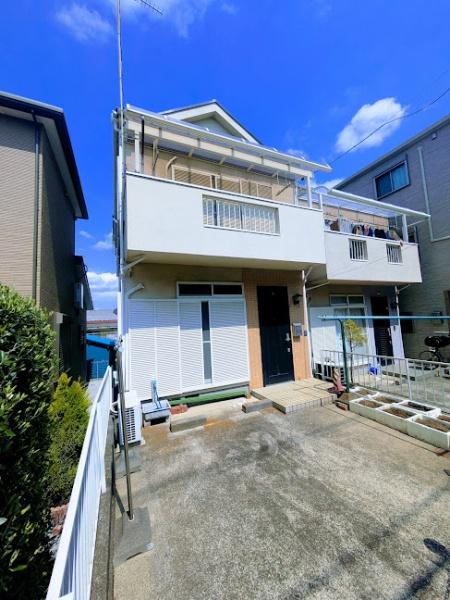 横浜市西区久保町の貸家