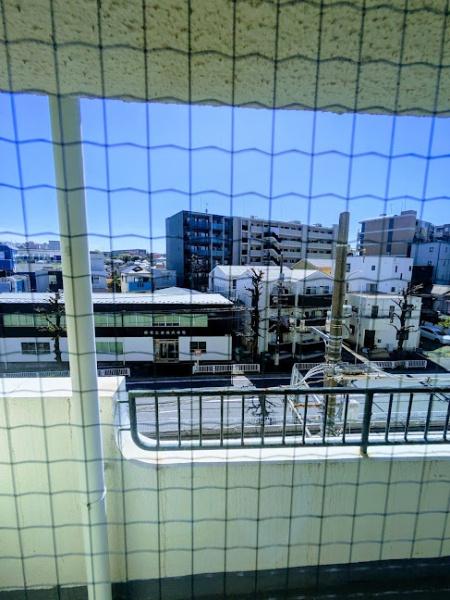 横浜市西区伊勢町２丁目のマンション