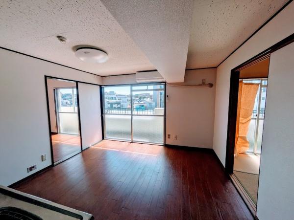 横浜市西区伊勢町２丁目のマンション