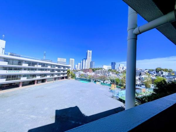 横浜市西区伊勢町２丁目のマンション