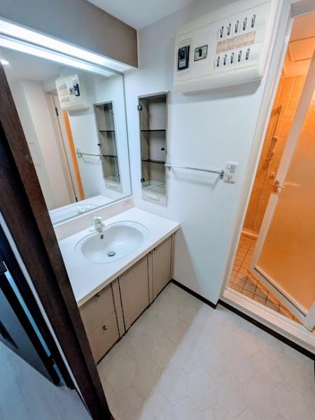 横浜市保土ケ谷区狩場町のマンション