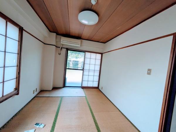 横浜市西区浅間町２丁目のマンション