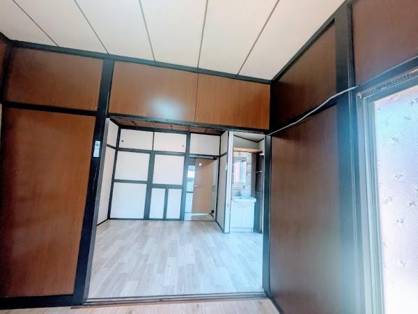 横浜市西区東久保町の貸家