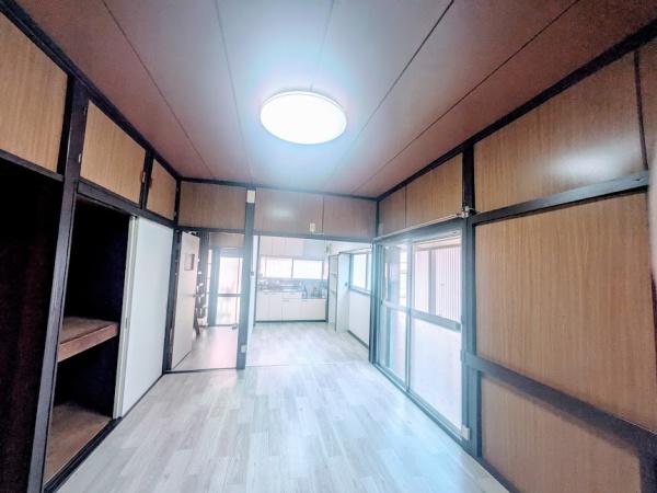 横浜市西区東久保町の貸家