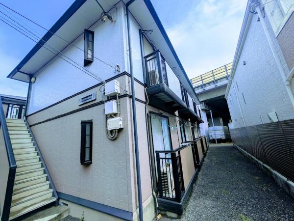 横浜市保土ケ谷区峰沢町のアパート