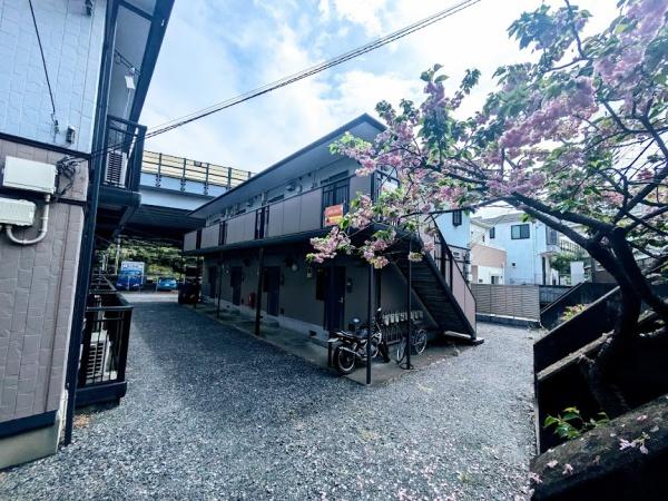 横浜市保土ケ谷区峰沢町のアパート
