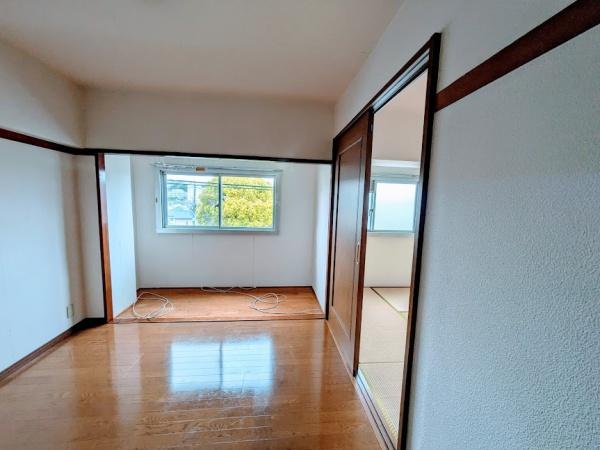 横浜市南区大岡２丁目のマンション